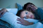 Почему нельзя спать с мобильным телефоном под подушкой Что будет если спать рядом с телефоном